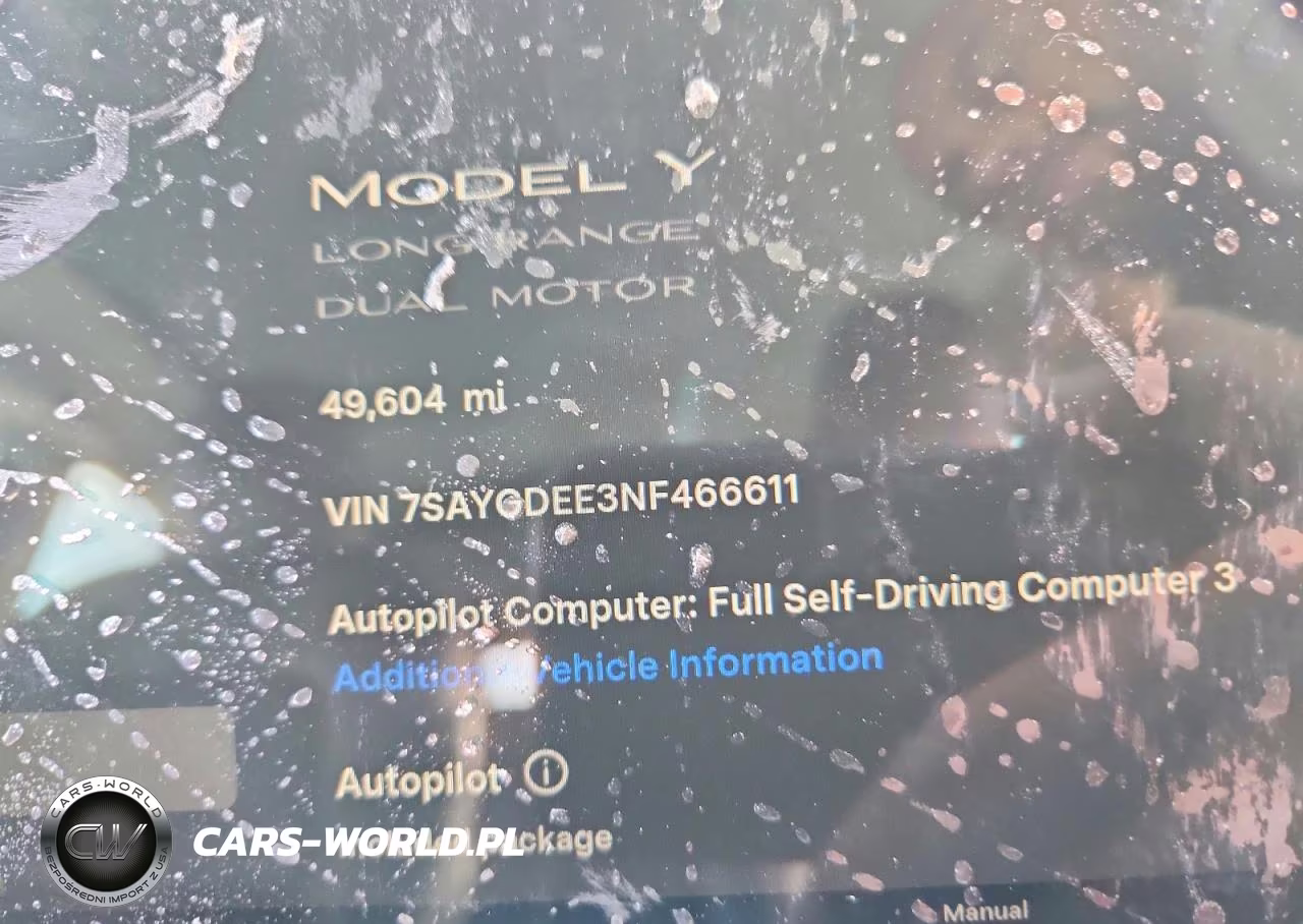 2022 Tesla Model Y VIN:7SAYGDEE3NF466611 - 9