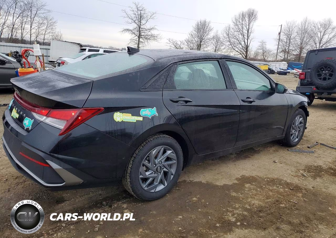 2024 Hyundai Elantra Sel VIN:KMHLM4DG0RU809953 - 3