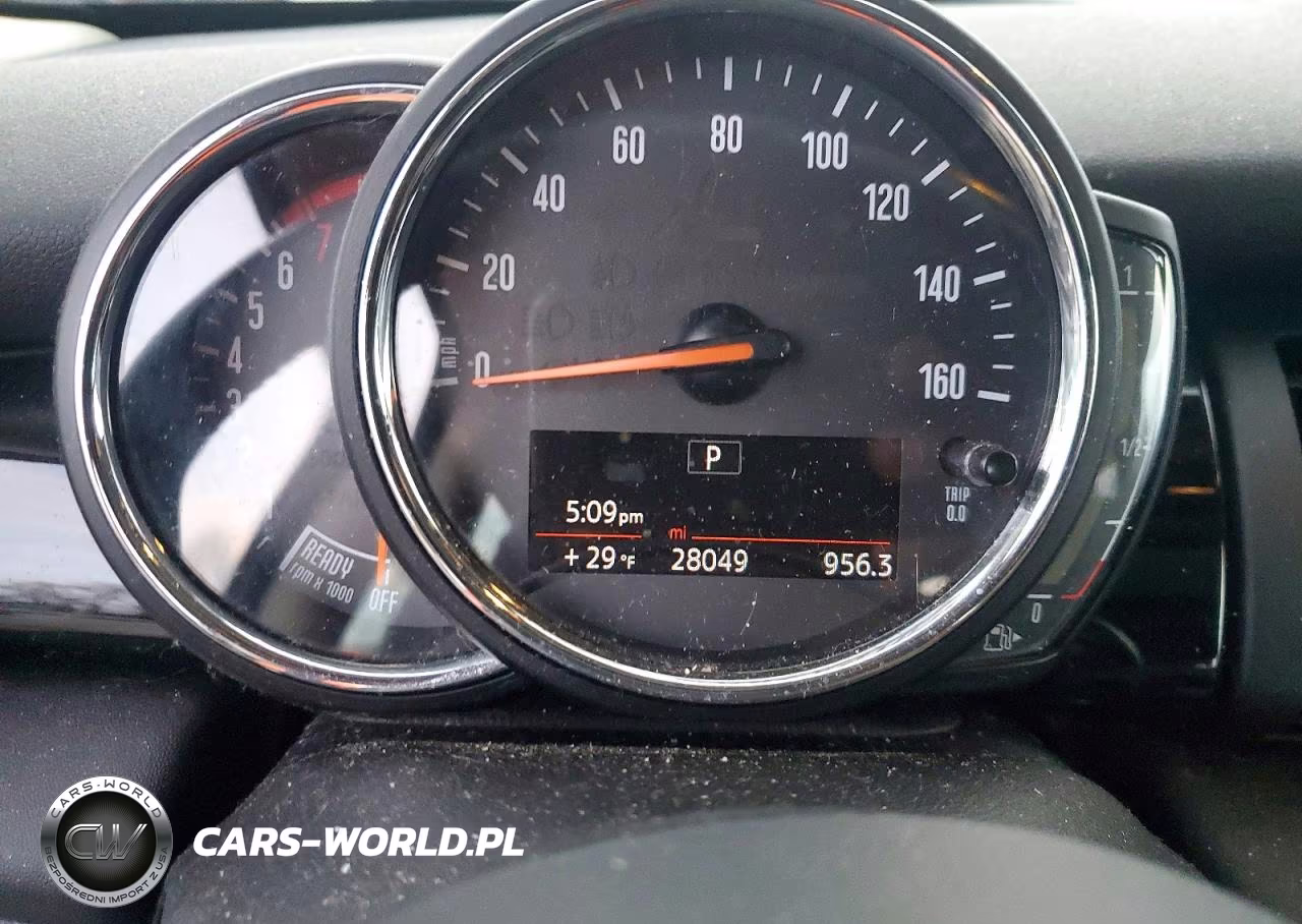 2019 Mini Cooper VIN:WMWXP5C5XK2H30813 - 9