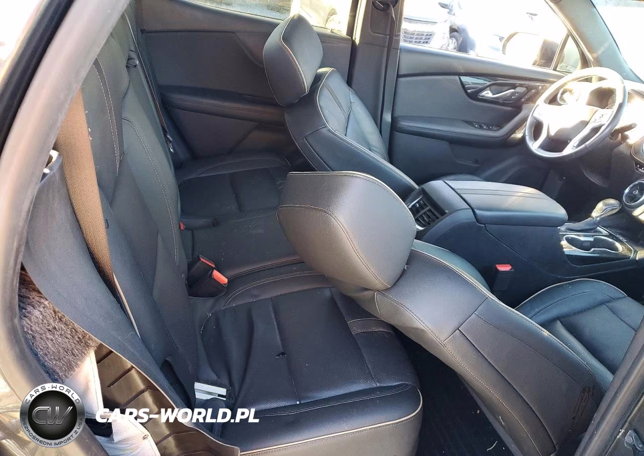 2019 Chevrolet Blazer Premier VIN:3GNKBKRS4KS643313 - 10