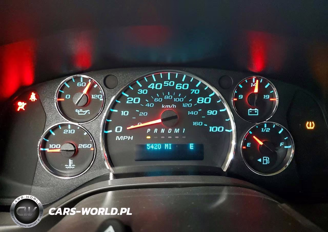 2025 Chevrolet Express 2500 Utility - Service Van VIN:1GCWGAFP2S1131895 - 9