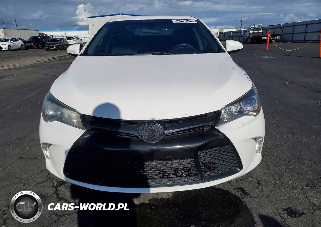 2017 Toyota Camry Se VIN:4T1BF1FK7HU674491 - 5