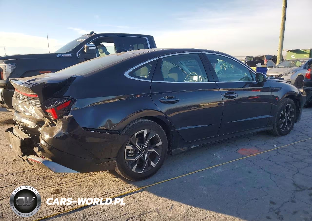 2024 Hyundai Sonata Sel VIN:KMHL64JA5RA371636 - 3