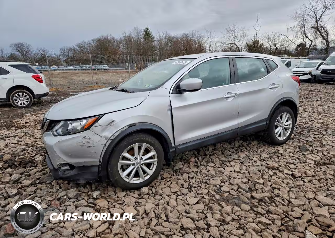 2018 Nissan Rogue Sport S