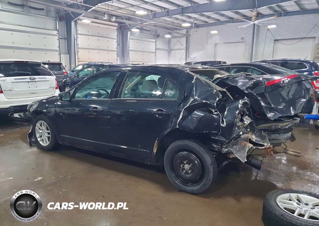 2012 Ford Fusion S VIN:3FAHP0GA3CR438597 - 2