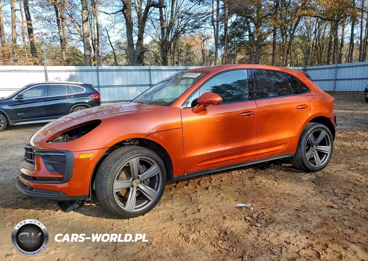2024 Porsche Macan Base