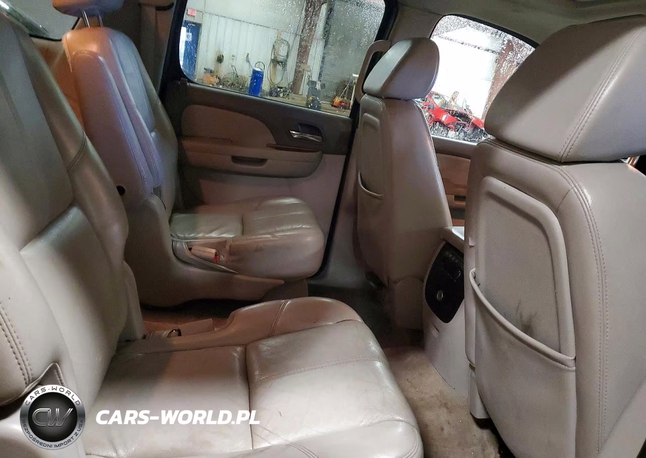 2007 Chevrolet Suburban K1500 VIN:3GNFK163X7G217872 - 11