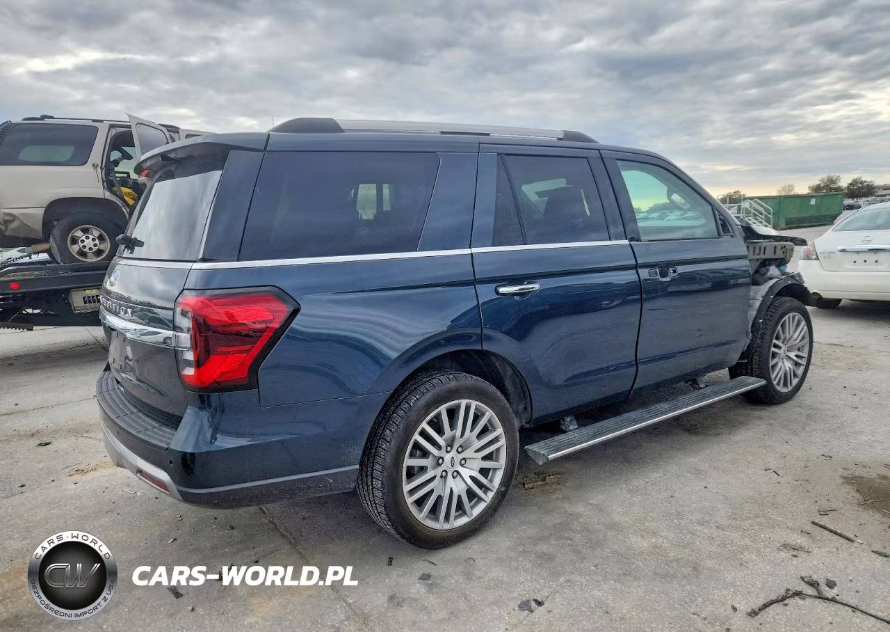 2023 Ford Expedition Limited VIN:1FMJU2A86PEA48412 - 3