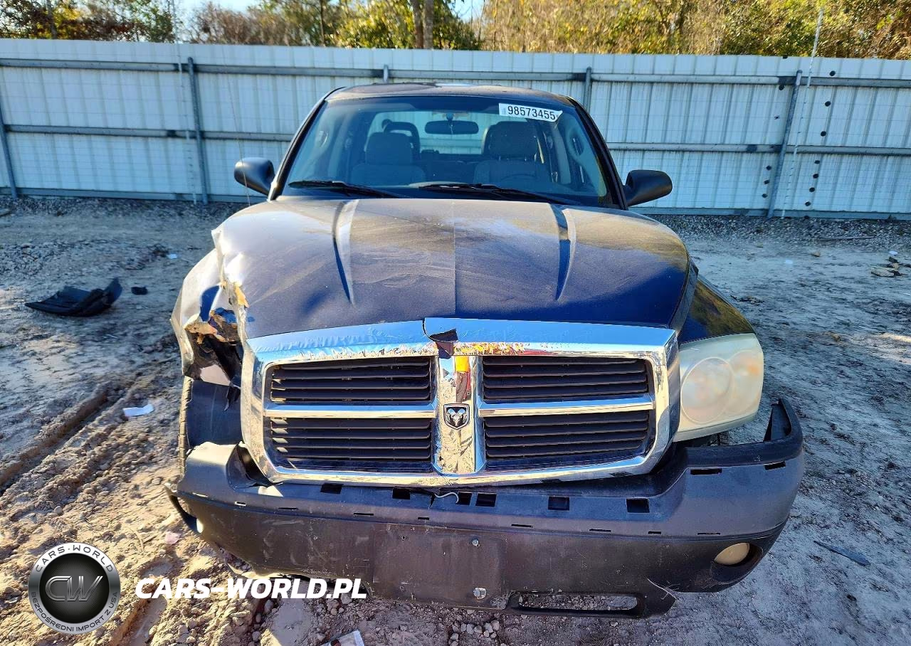 2005 Dodge Dakota Quad Slt VIN:1D7HE48N95S109246 - 5