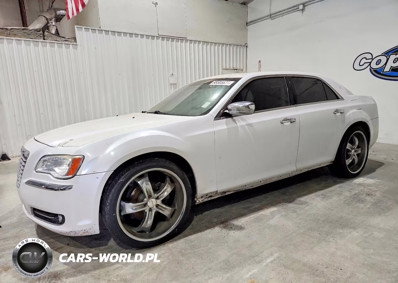 2012 Chrysler 300 Limited