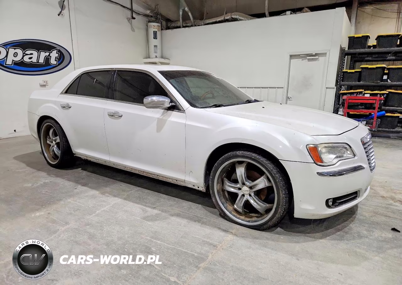 2012 Chrysler 300 Limited VIN:2C3CCACG7CH115489 - 4