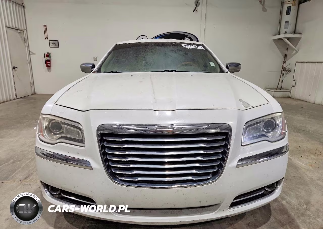 2012 Chrysler 300 Limited VIN:2C3CCACG7CH115489 - 5