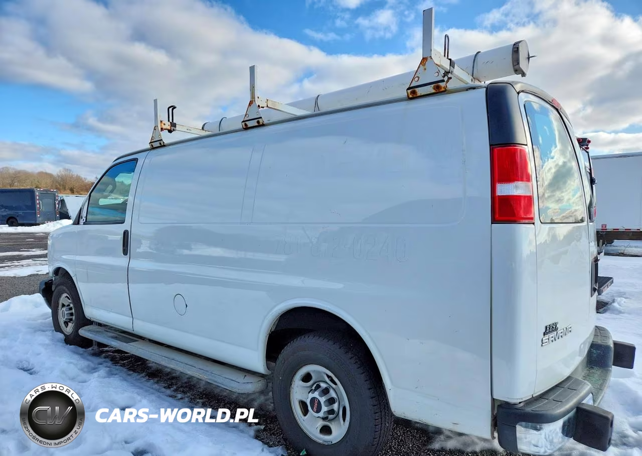 2018 GMC Savana G2500 Utility - Service Van VIN:1GTW7AFG7J1911924 - 2