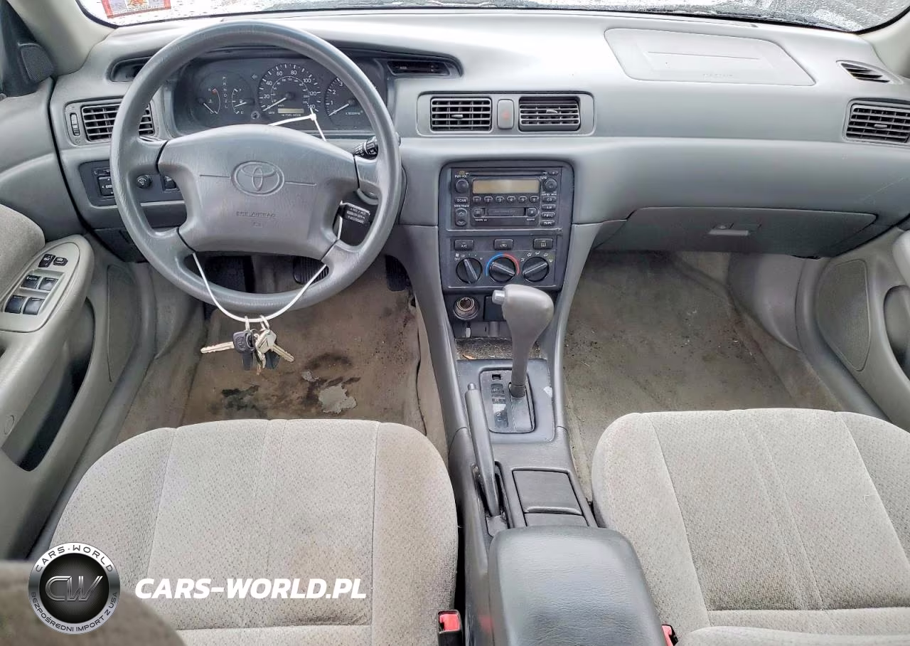 2000 Toyota Camry Le VIN:4T1BF28K7YU102730 - 8