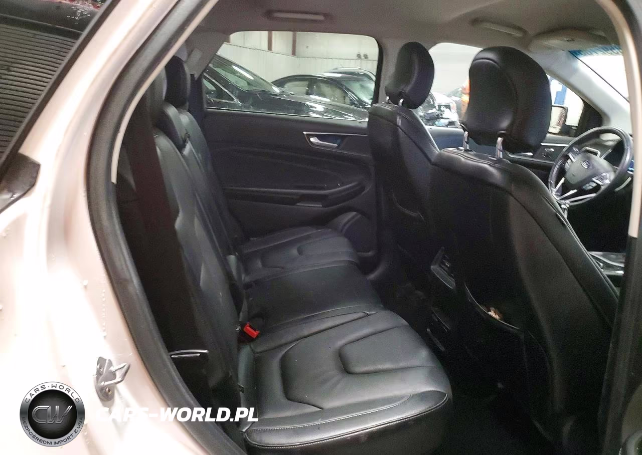 2018 Ford Edge Titanium VIN:2FMPK3K92JBB44263 - 10