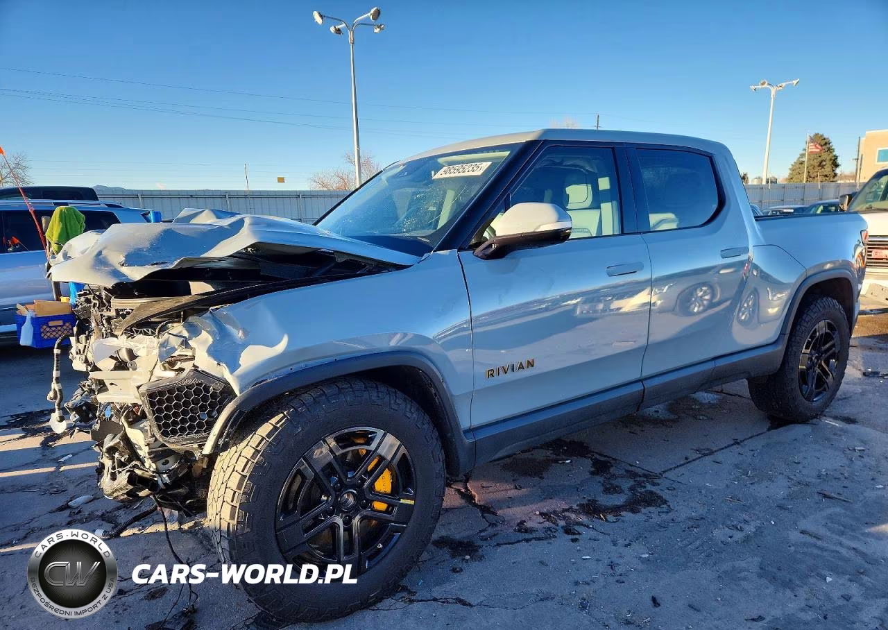 2022 Rivian R1T Adventure – zdjęcie 1 z 13