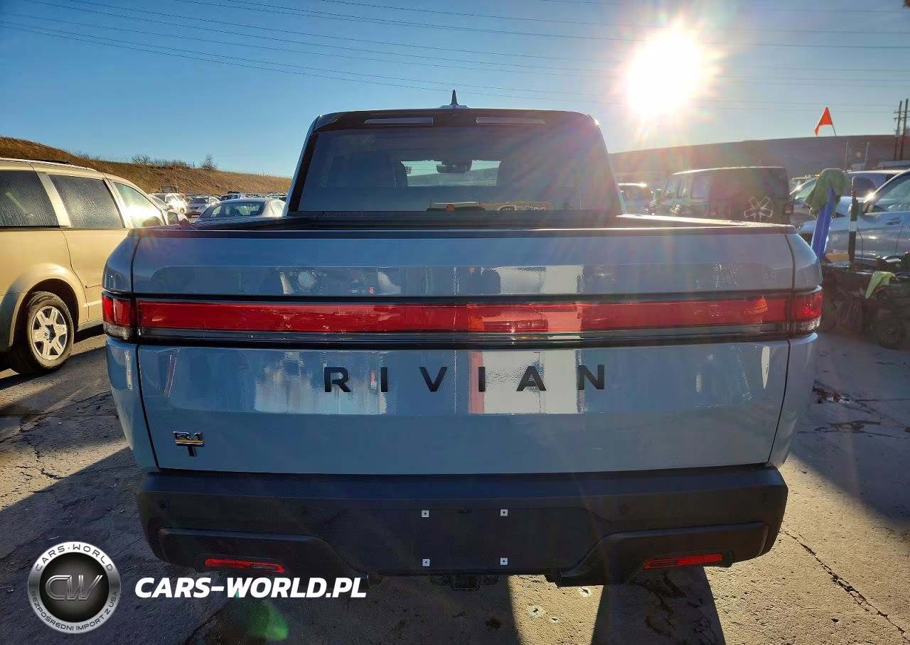2022 Rivian R1T Adventure VIN:7FCTGAAA7NN013001 - 6