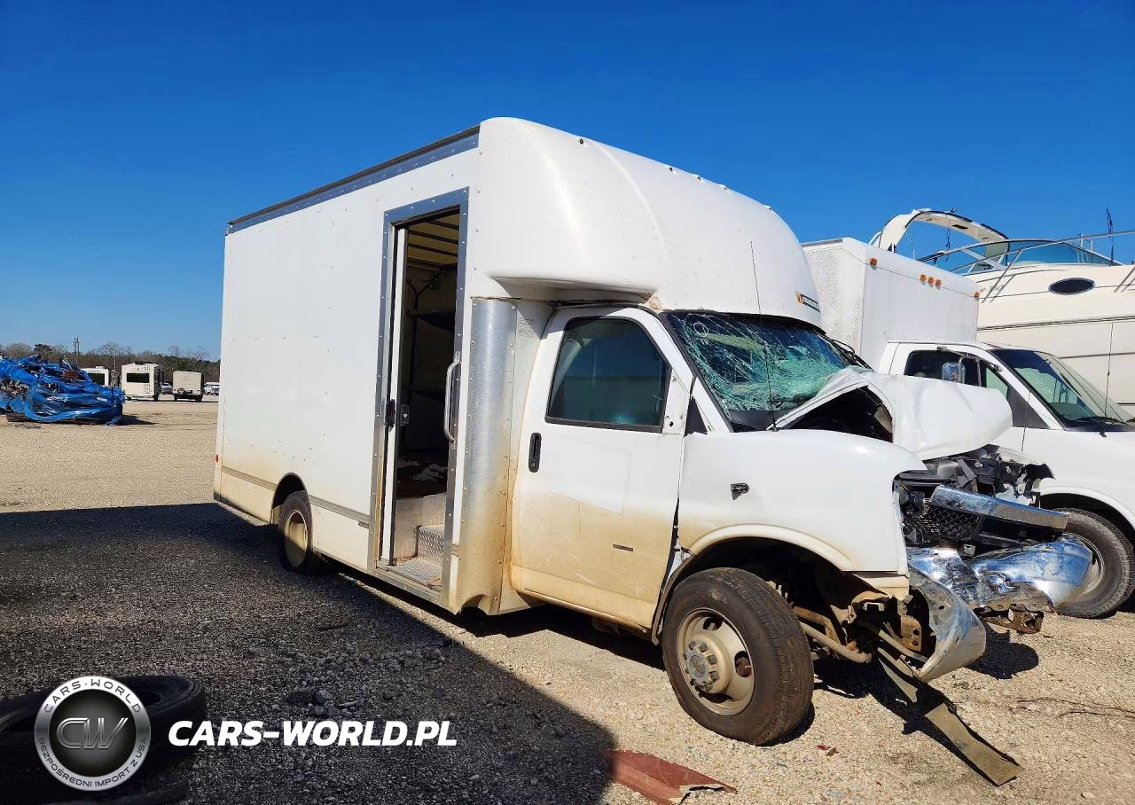 2022 Chevrolet Express Delivery Truck VIN:1GB3GSC76N1255951 - 4