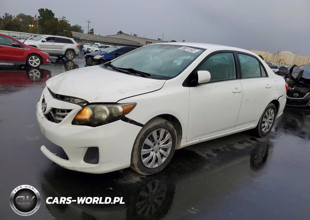 2013 Toyota Corolla Base – zdjęcie 1 z 13