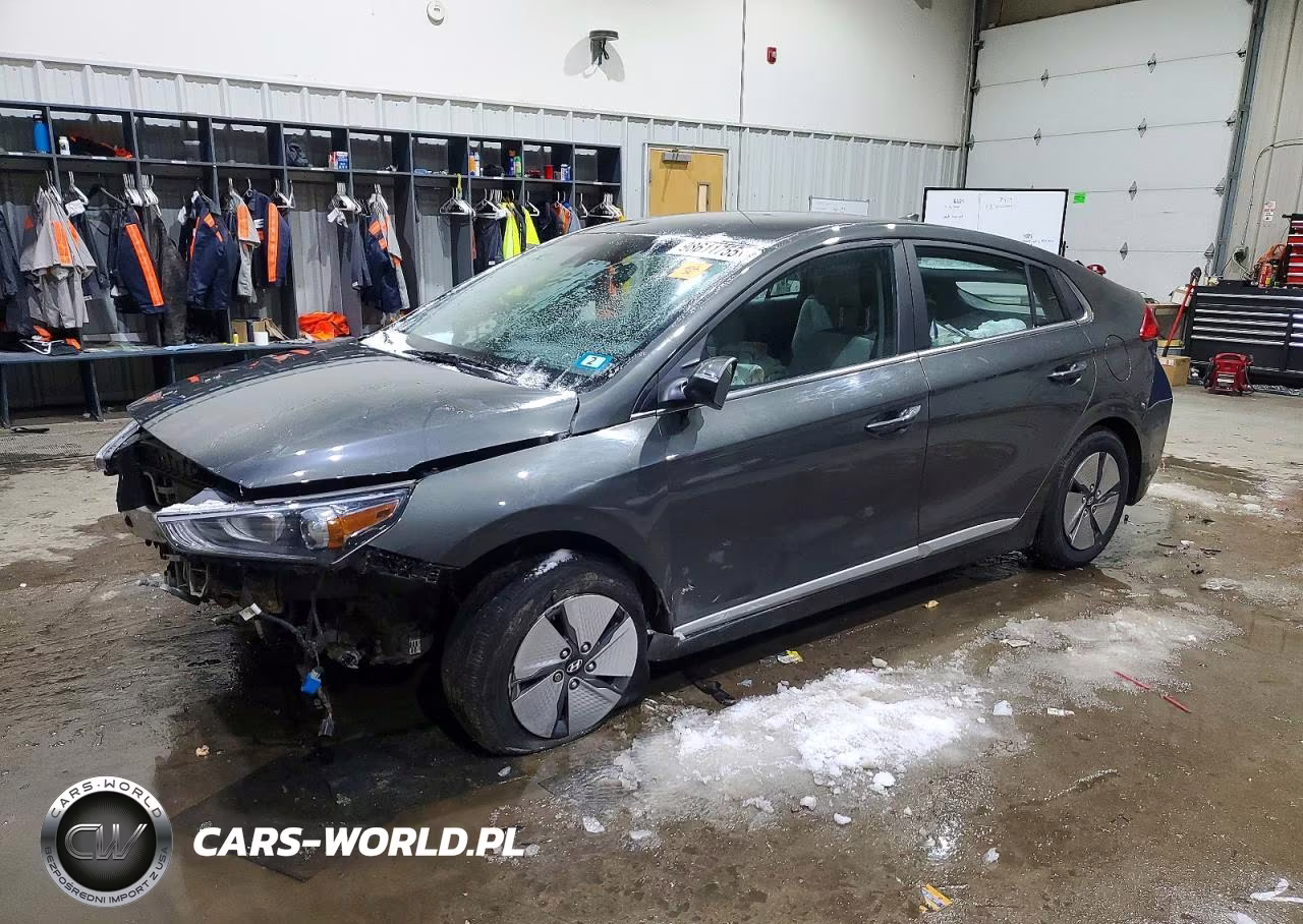 2021 Hyundai Ioniq Hybrid Se – zdjęcie 1 z 12