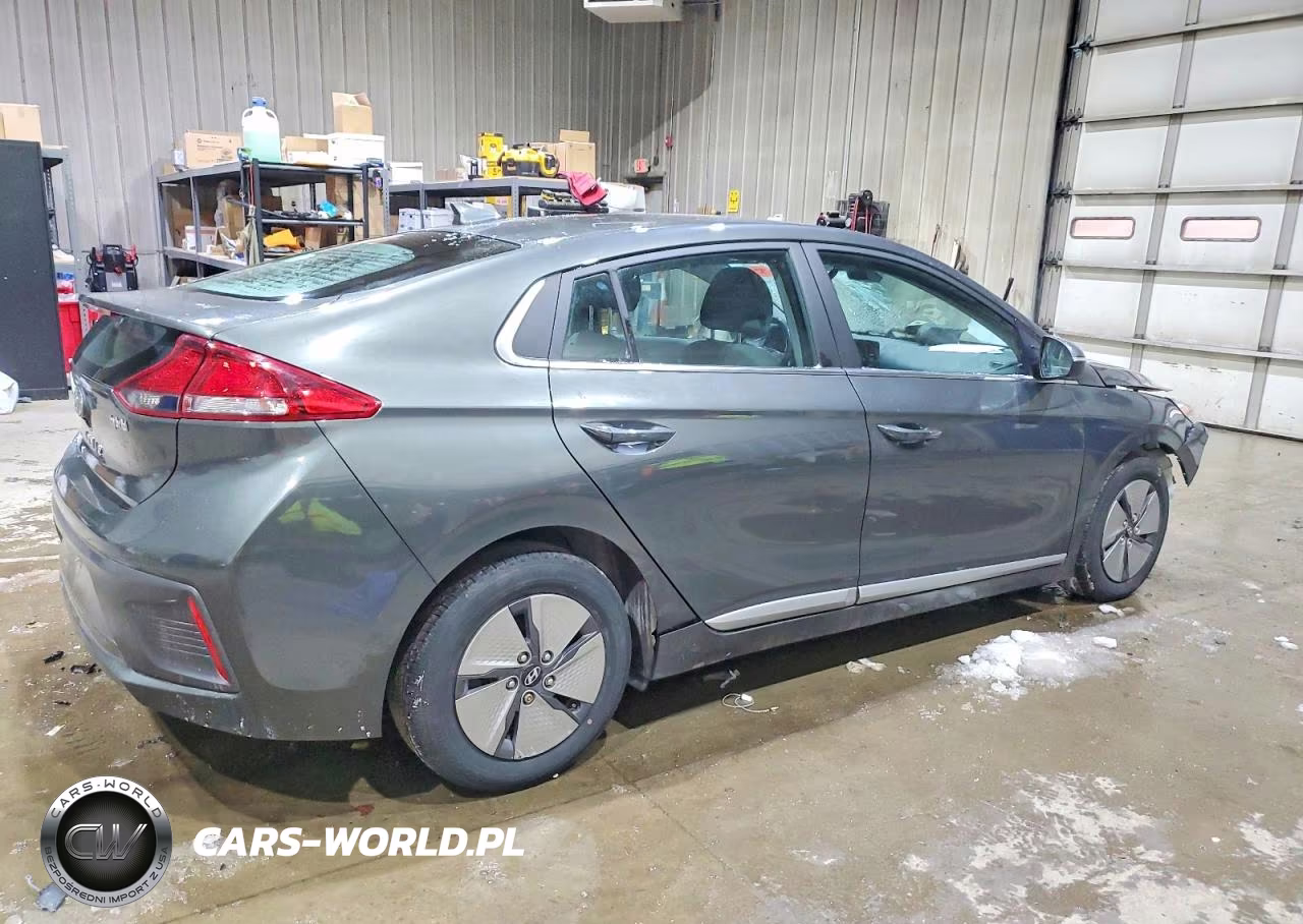 2021 Hyundai Ioniq Hybrid Se VIN:KMHC75LC6MU257668 - 3