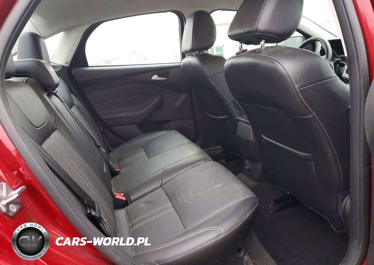 2014 Ford Focus Se VIN:1FADP3F27EL398889 - 10