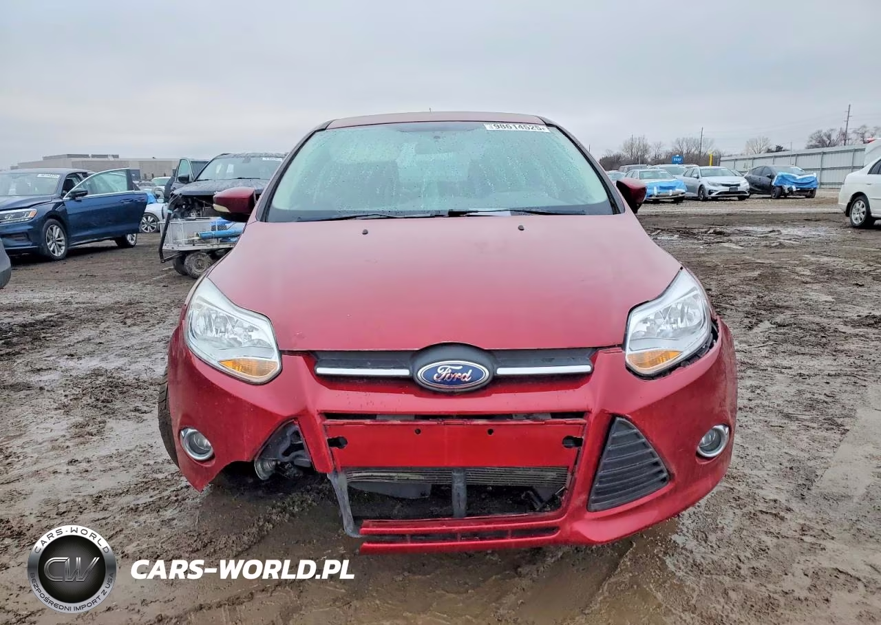 2014 Ford Focus Se VIN:1FADP3F27EL398889 - 5