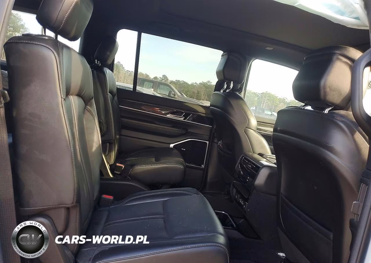 2022 Jeep Wagoneer Series Iii VIN:1C4SJVDT4NS114487 - 11