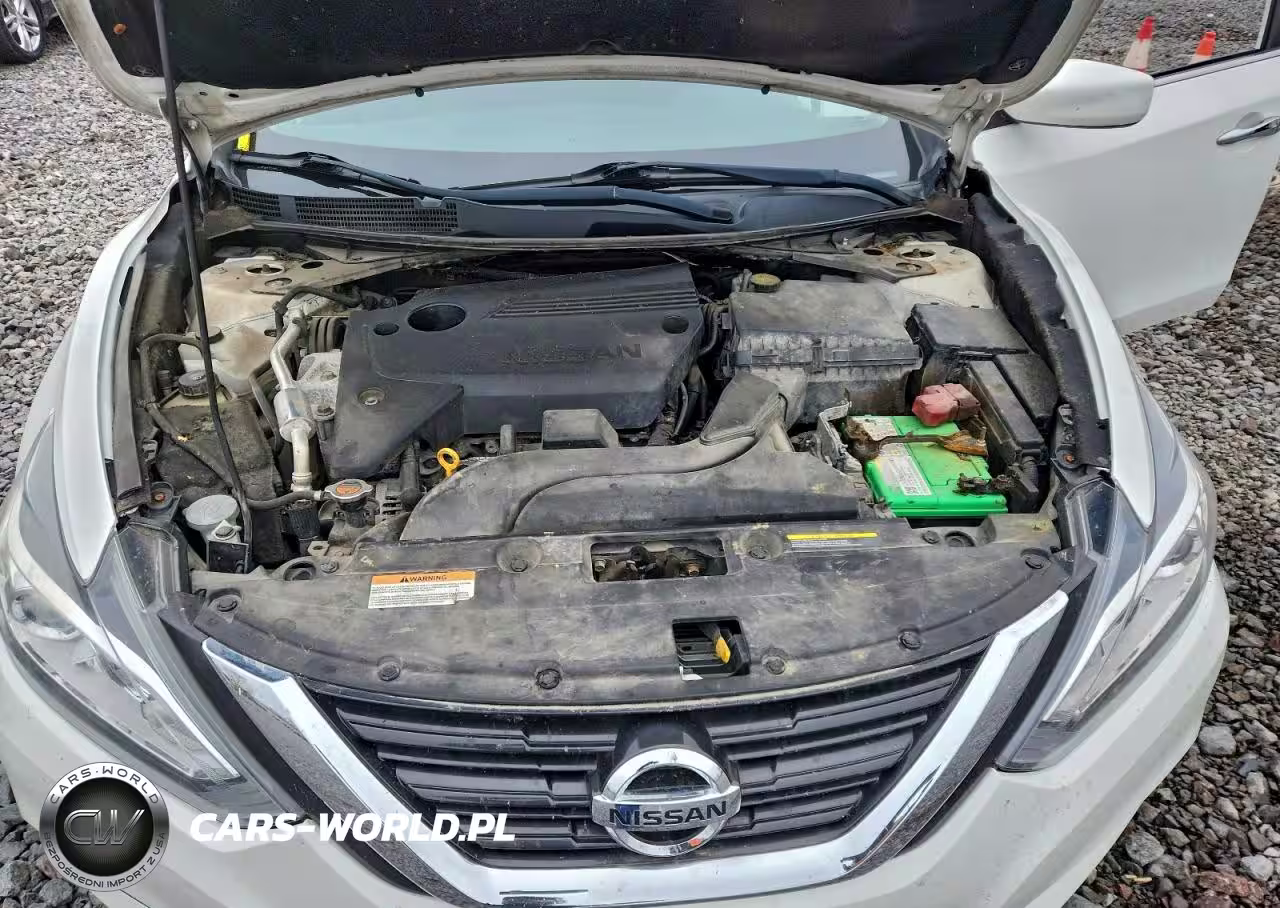 2018 Nissan Altima 2.5 VIN:1N4AL3AP4JC262621 - 11