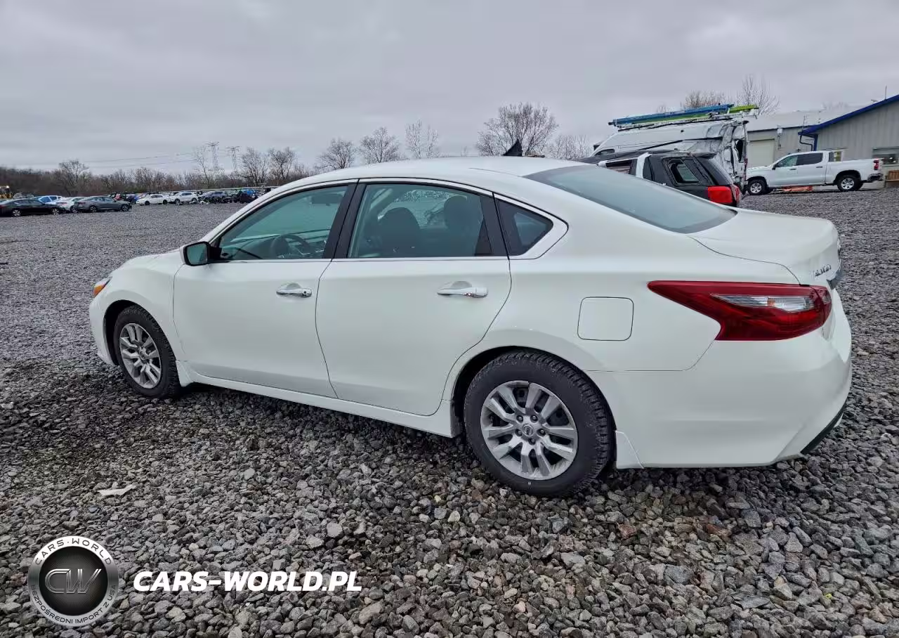 2018 Nissan Altima 2.5 VIN:1N4AL3AP4JC262621 - 2