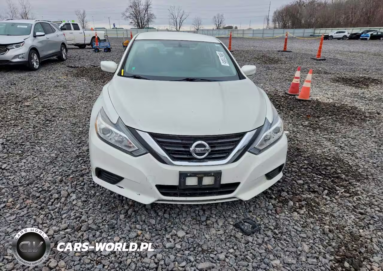 2018 Nissan Altima 2.5 VIN:1N4AL3AP4JC262621 - 5
