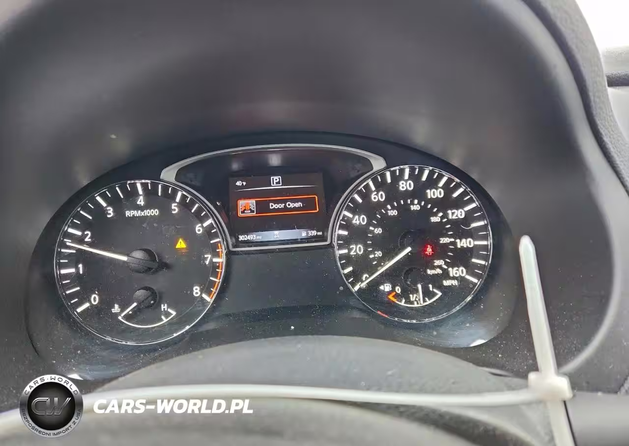 2018 Nissan Altima 2.5 VIN:1N4AL3AP4JC262621 - 9