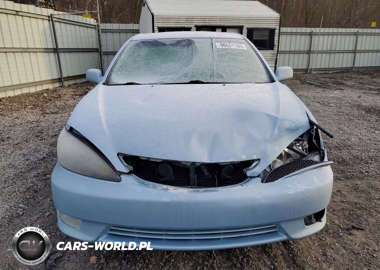 2005 Toyota Camry Le VIN:4T1BE32K75U581485 - 5