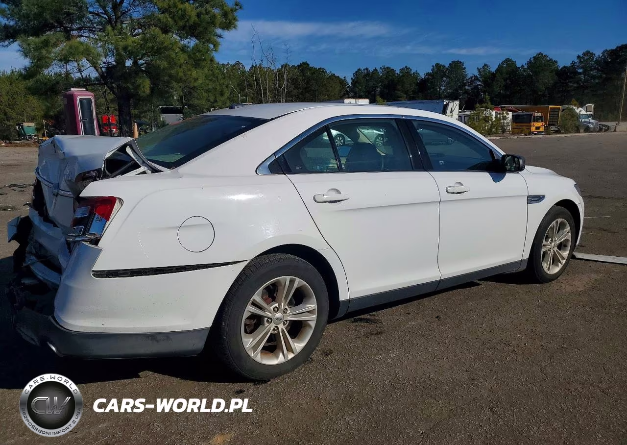 2017 Ford Taurus Se VIN:1FAHP2D87HG138699 - 3