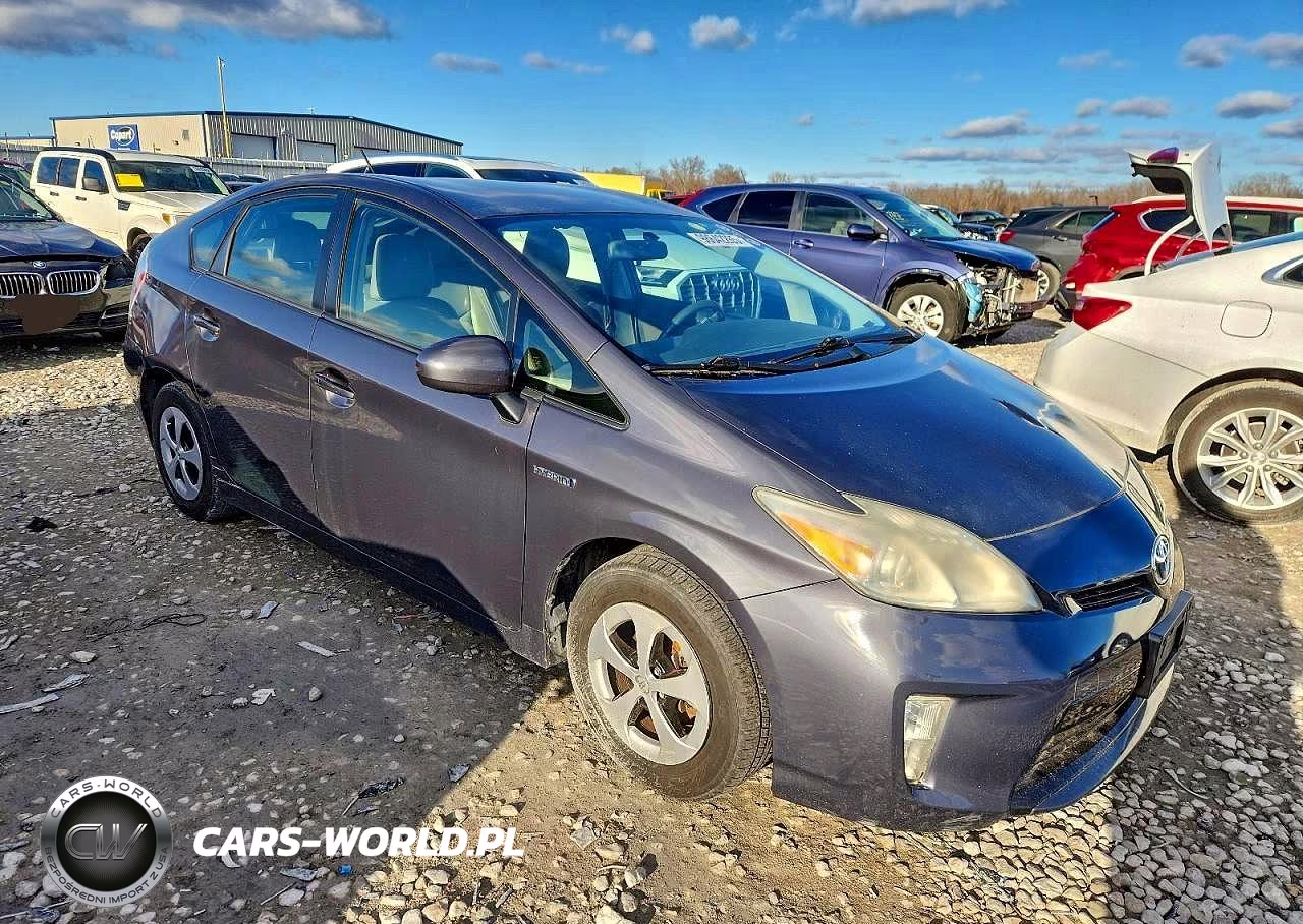 2012 Toyota Prius Two VIN:JTDKN3DU5C1610273 - 4