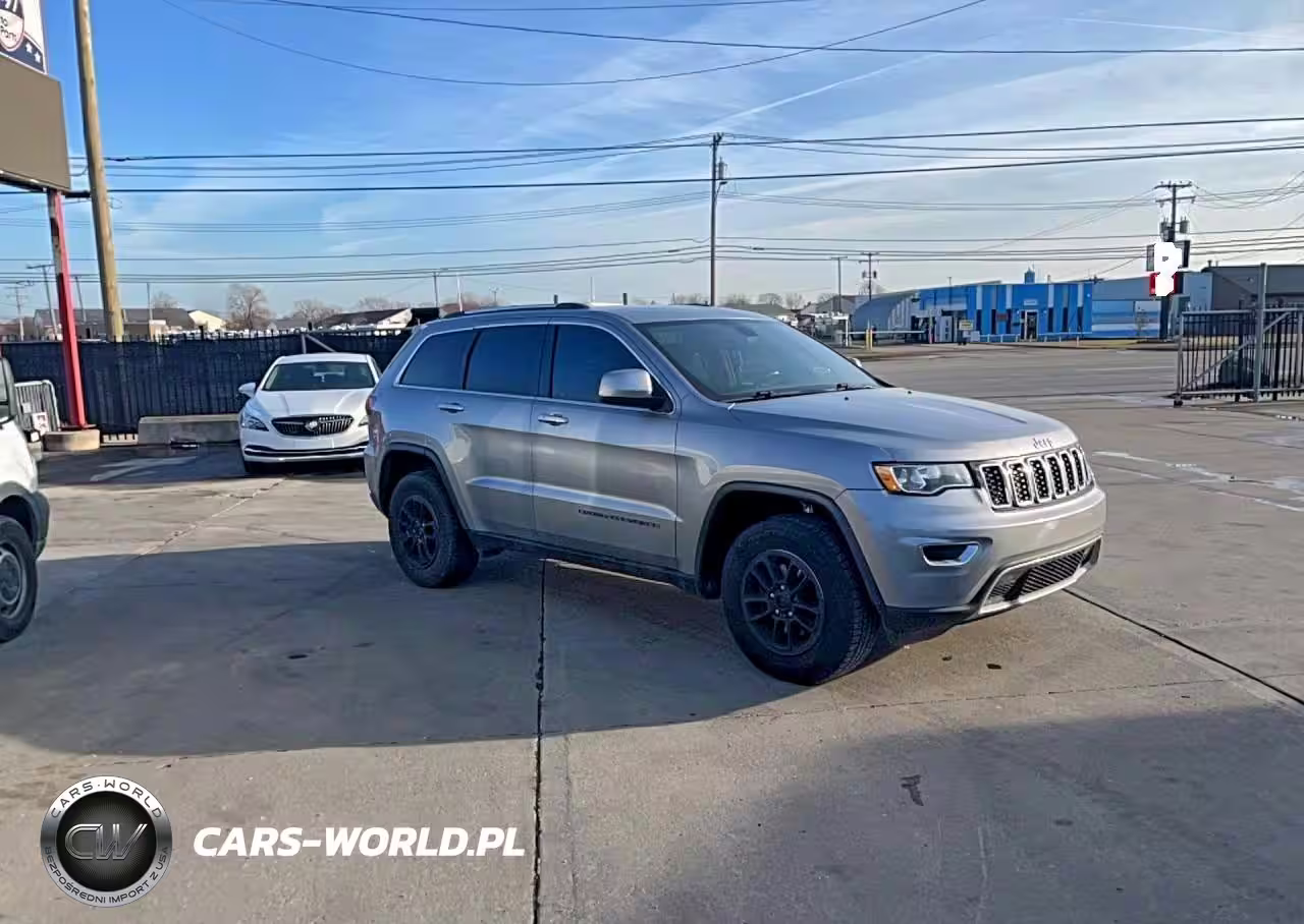 2020 Jeep Grand Cherokee Laredo
