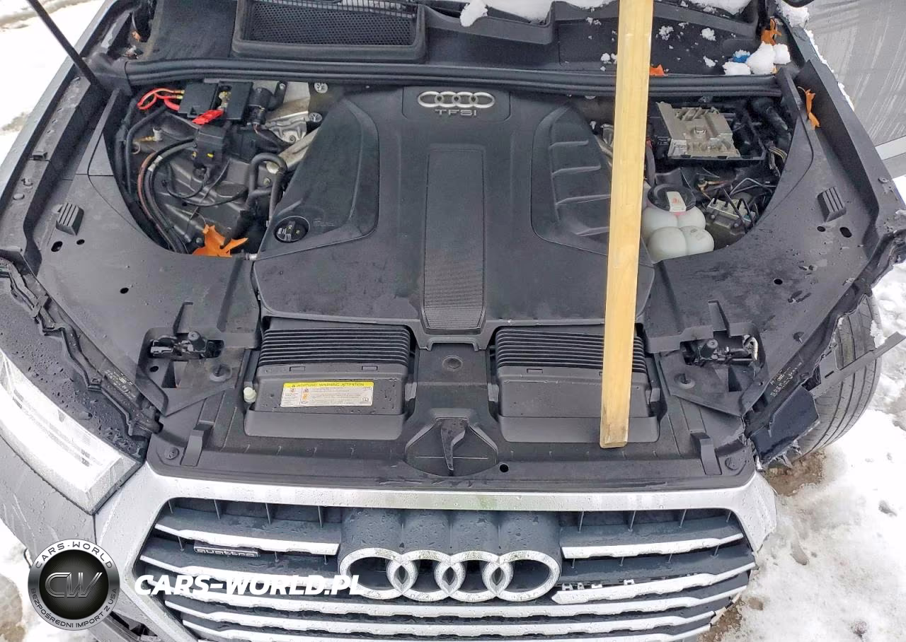 2018 Audi Q7 Premium Plus VIN:WA1LHAF79JD001975 - 12