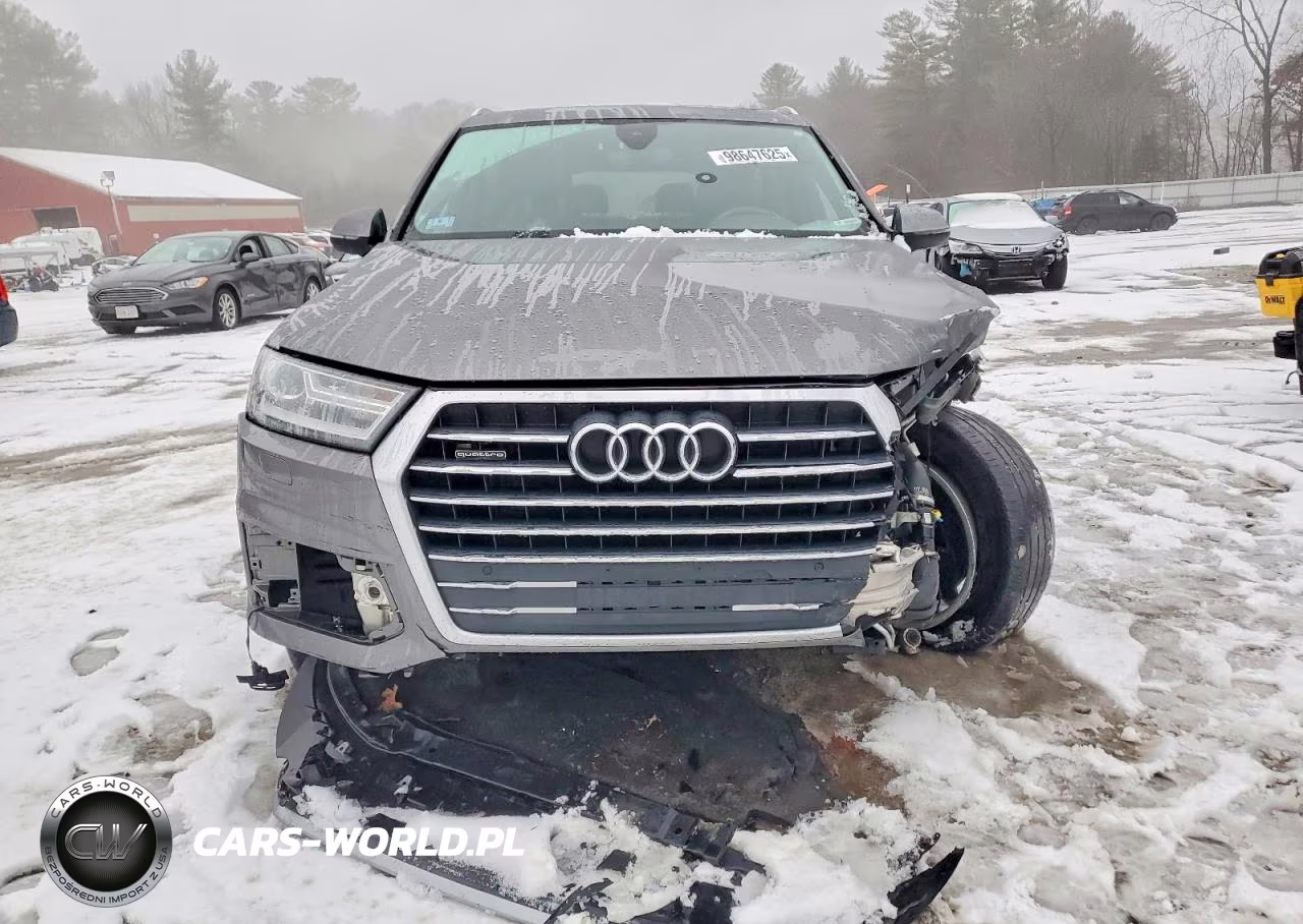 2018 Audi Q7 Premium Plus VIN:WA1LHAF79JD001975 - 5