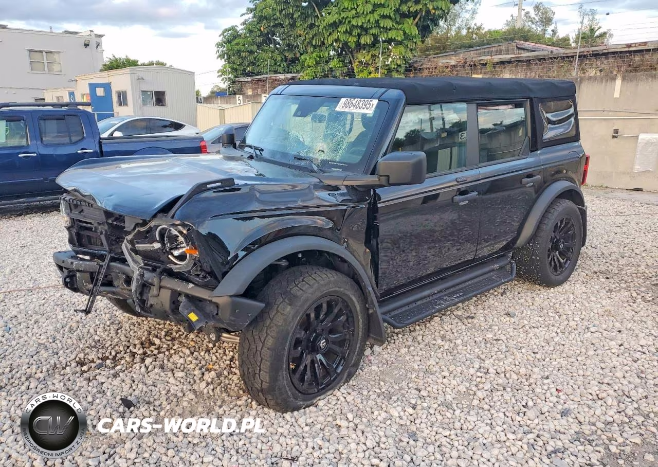2021 Ford Bronco Base – zdjęcie 1 z 13