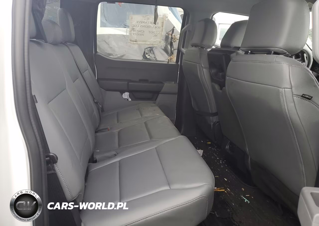 2023 Ford F350 Super Duty VIN:1FD8W3HT2PEE01379 - 10