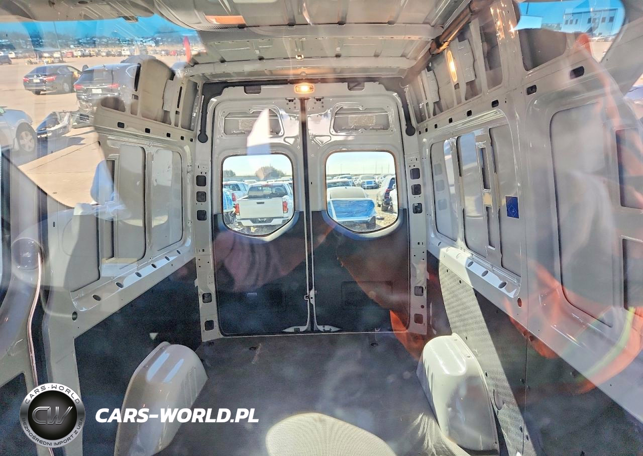 2024 Benz Sprinter Cargo 2500 VIN:W1Y4NBHY0RT168480 - 10