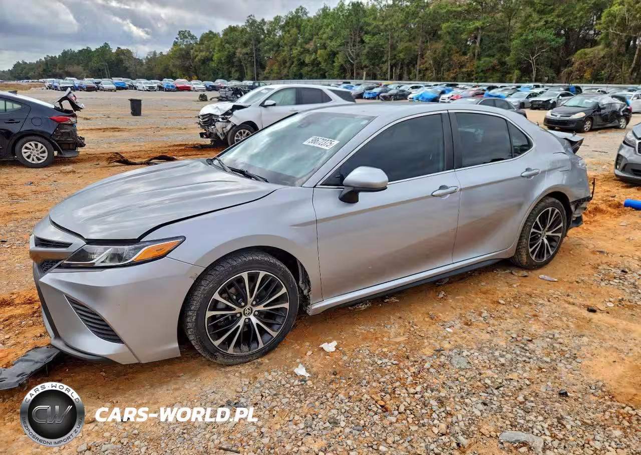 2020 Toyota Camry Se