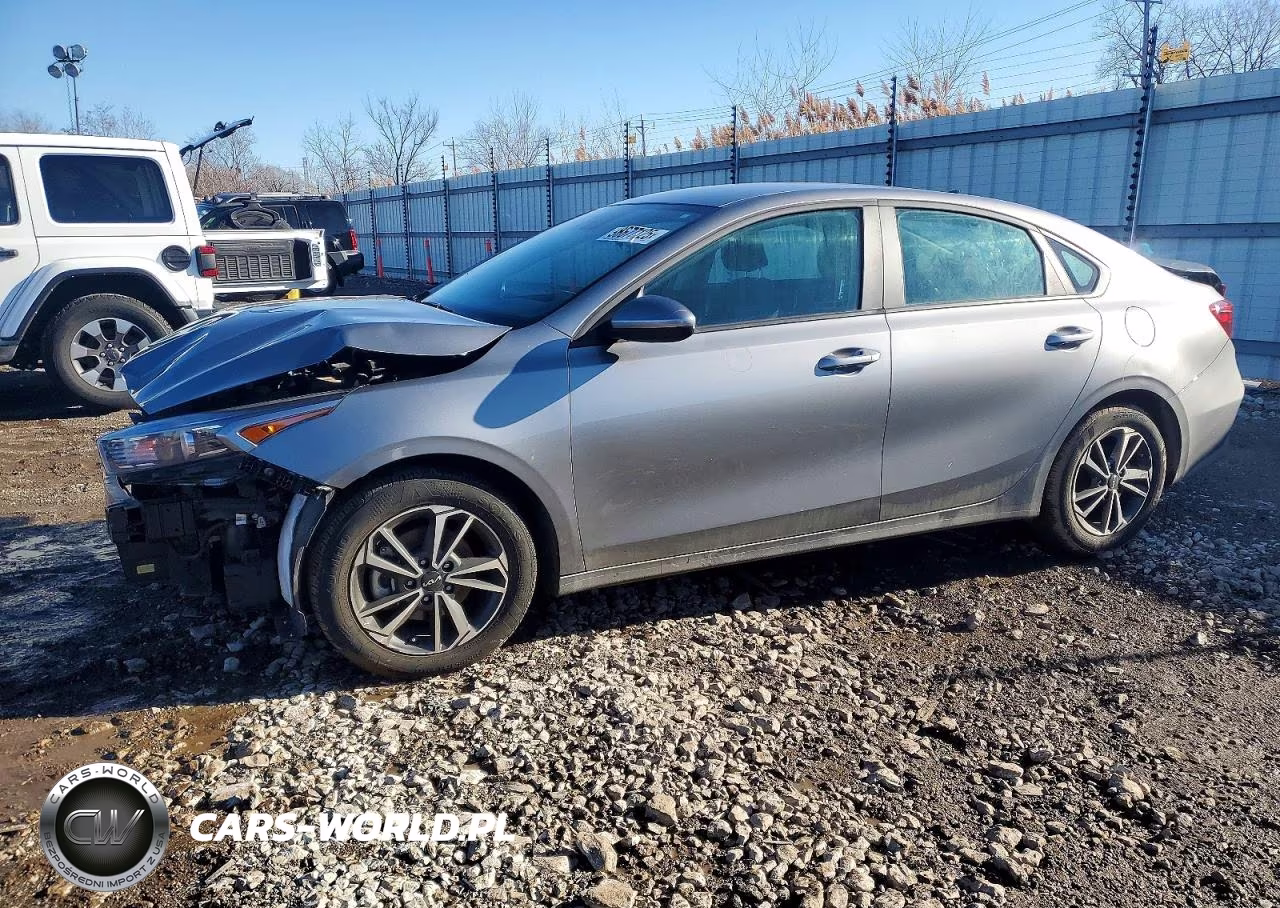 2024 Kia Forte Lx – zdjęcie 1 z 13