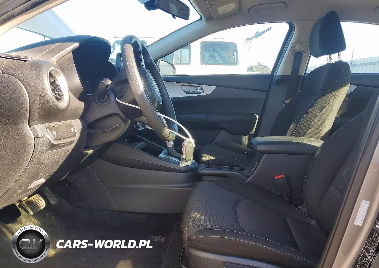 2024 Kia Forte Lx VIN:3KPF24AD8RE786213 - 7