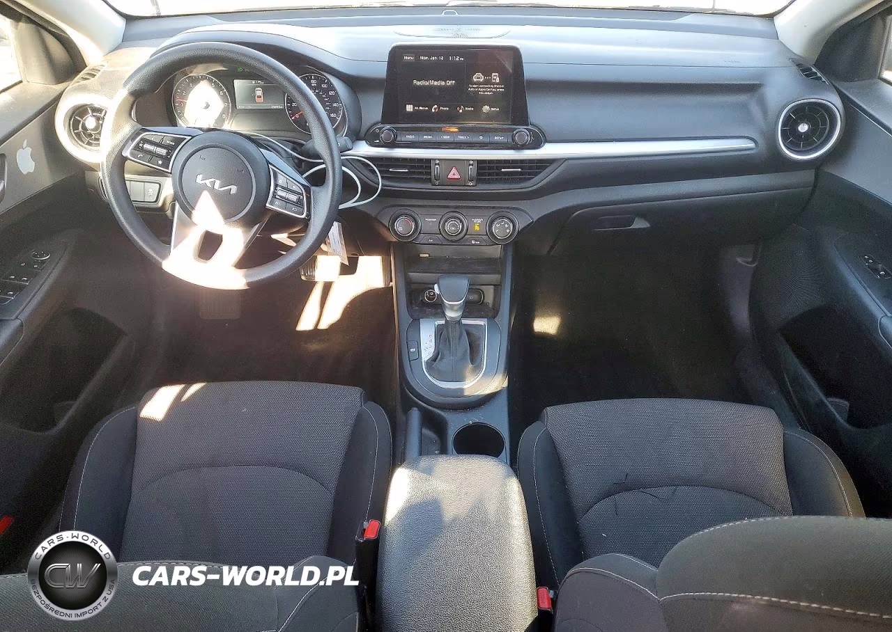 2024 Kia Forte Lx VIN:3KPF24AD8RE786213 - 8