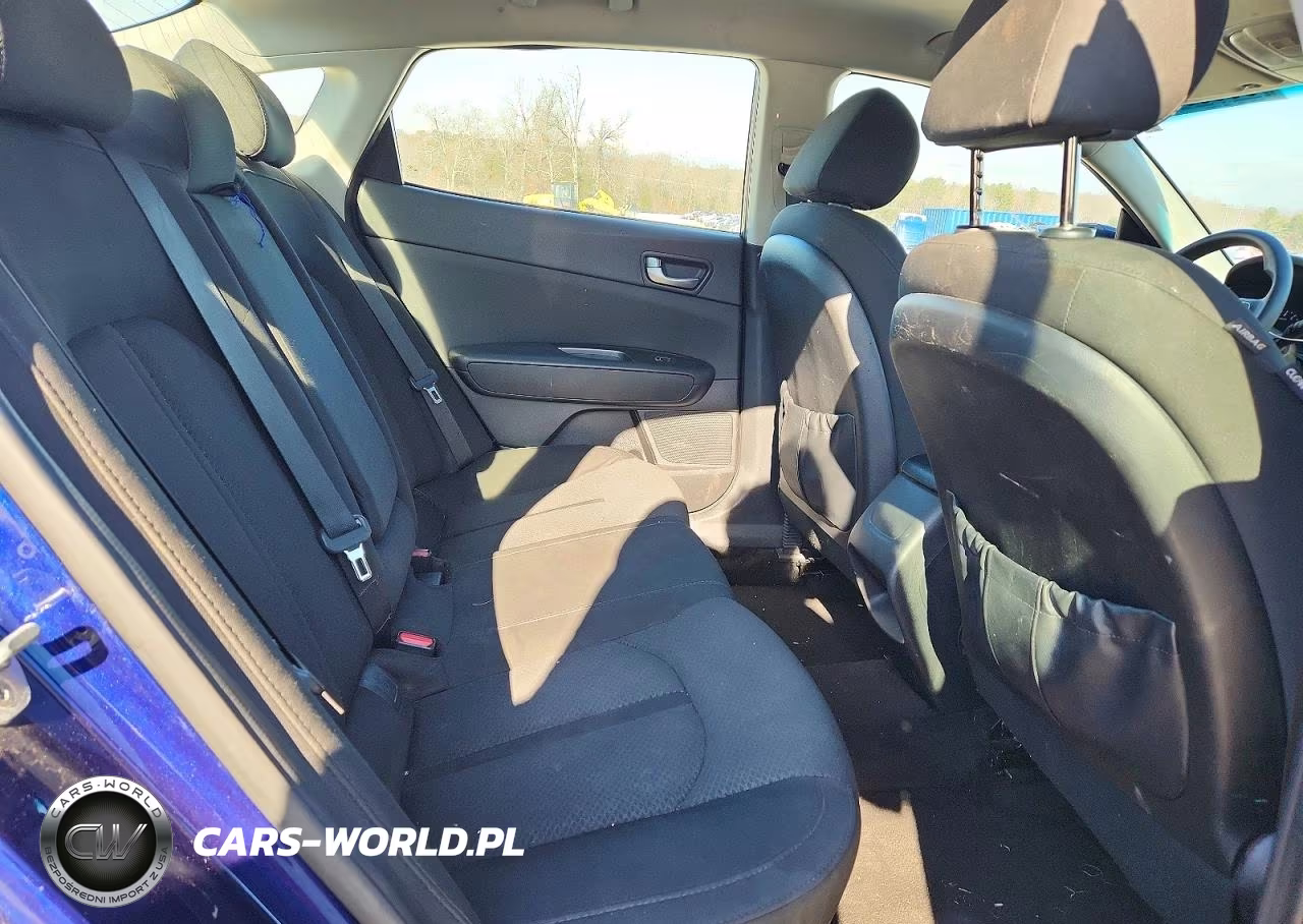 2018 Kia Optima Lx VIN:5XXGT4L35JG214436 - 10
