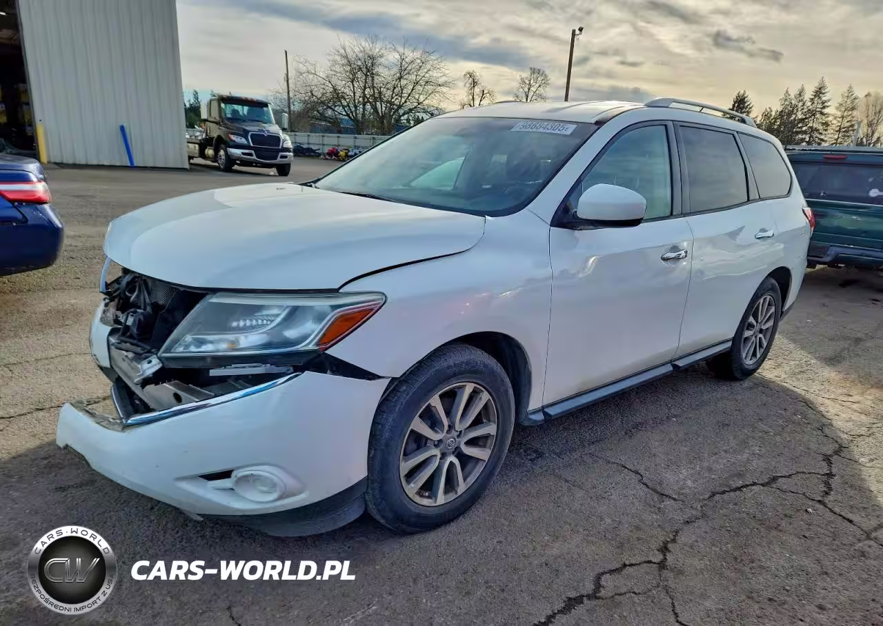 2016 Nissan Pathfinder S