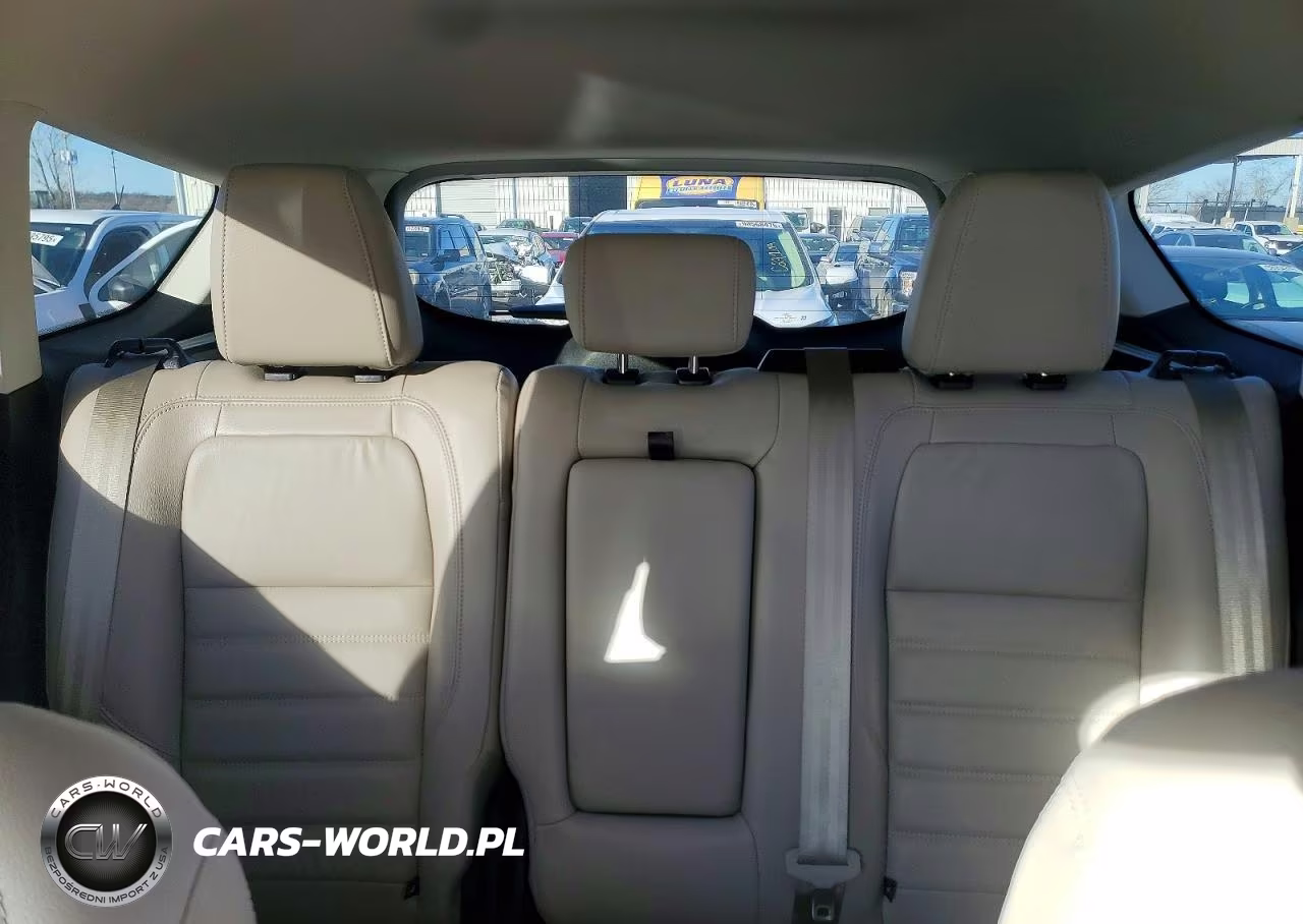 2017 Ford Escape Titanium VIN:1FMCU0JD5HUA32199 - 10