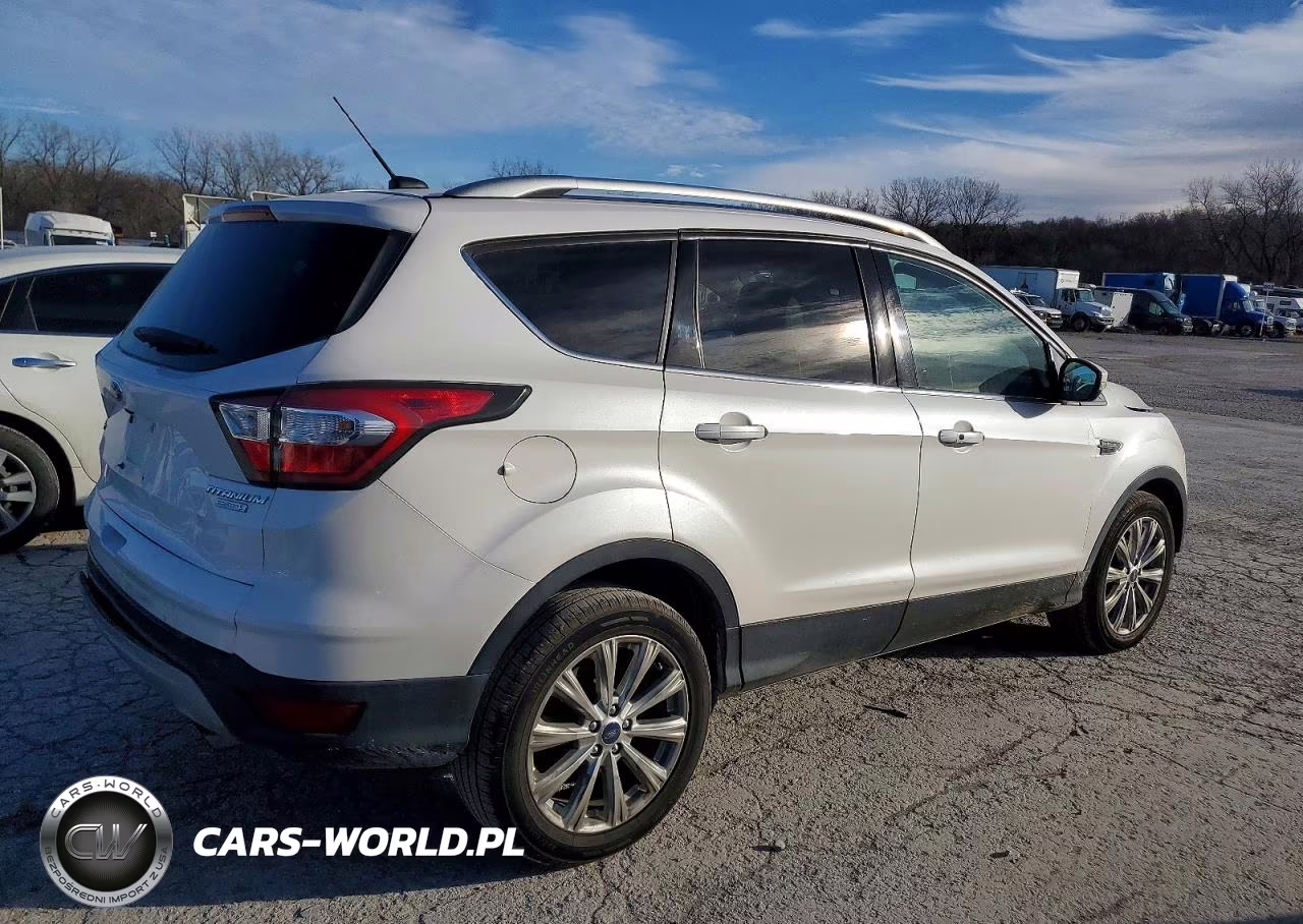 2017 Ford Escape Titanium VIN:1FMCU0JD5HUA32199 - 3