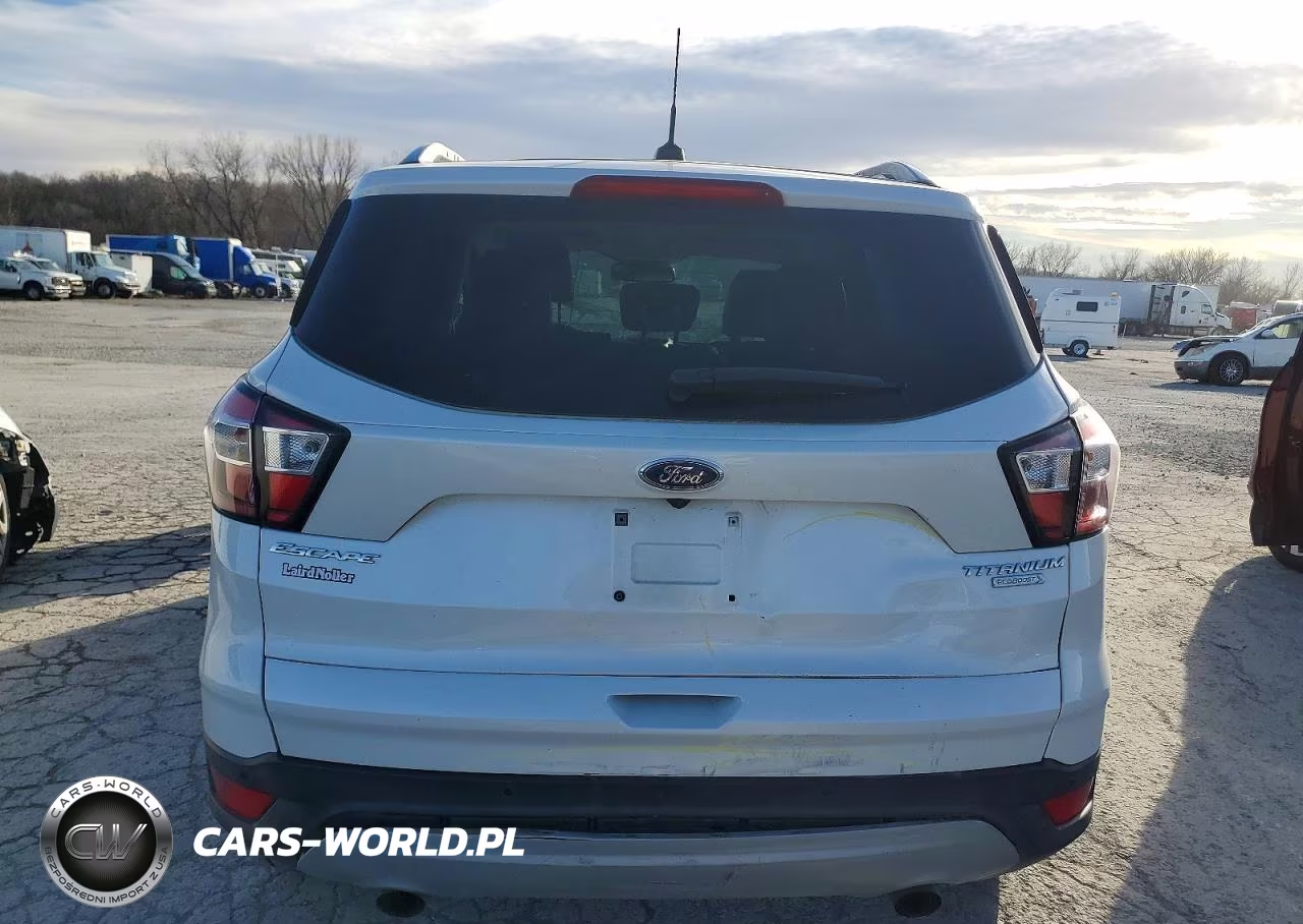 2017 Ford Escape Titanium VIN:1FMCU0JD5HUA32199 - 6